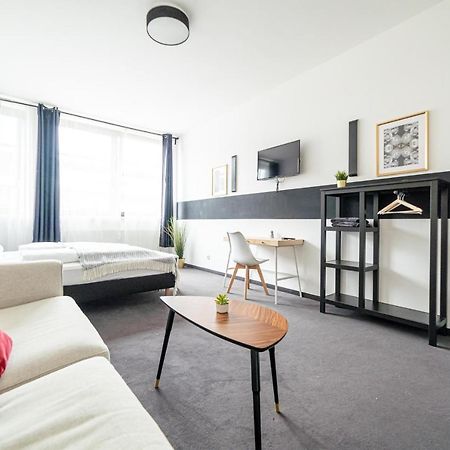 Full House Hostel Nurnberg - Shared Bath & Kitchen Εξωτερικό φωτογραφία