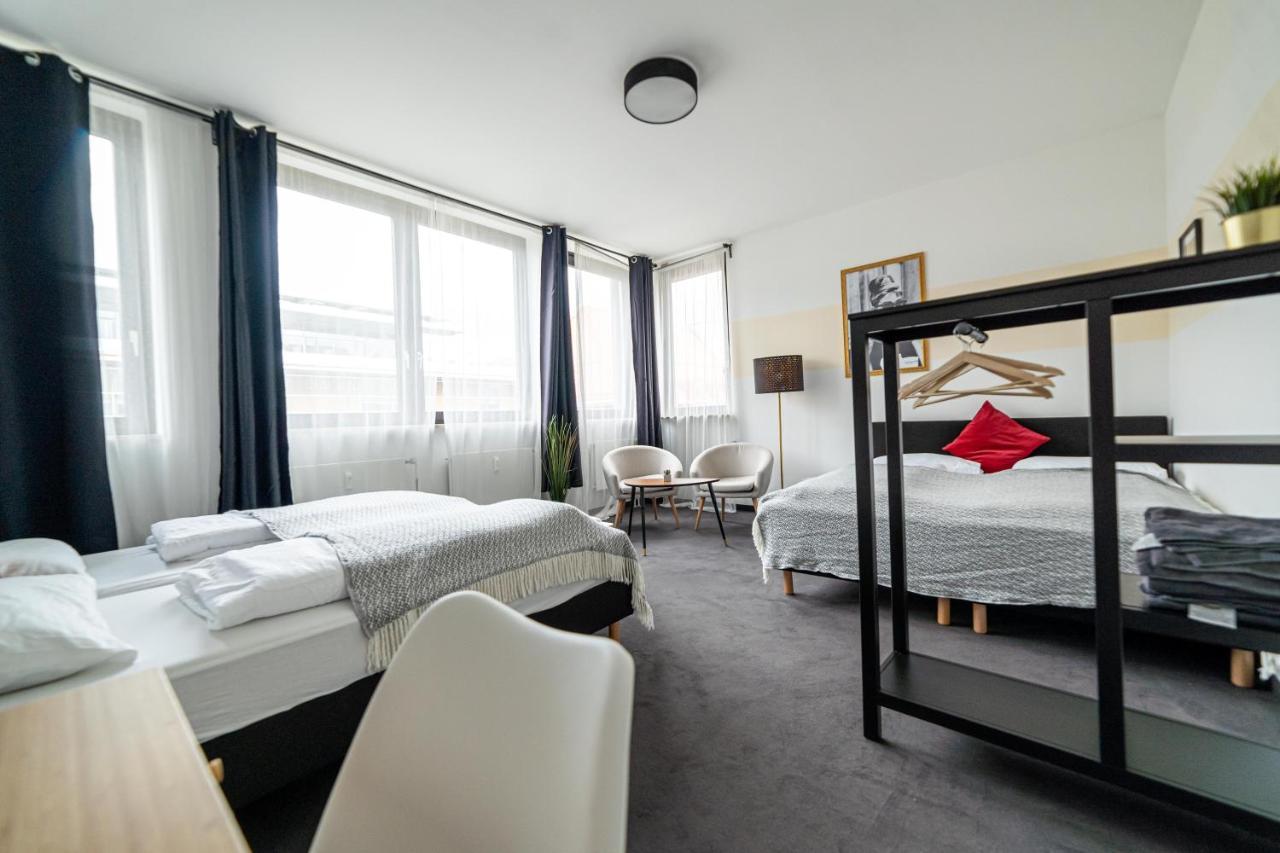 Full House Hostel Nurnberg - Shared Bath & Kitchen Εξωτερικό φωτογραφία