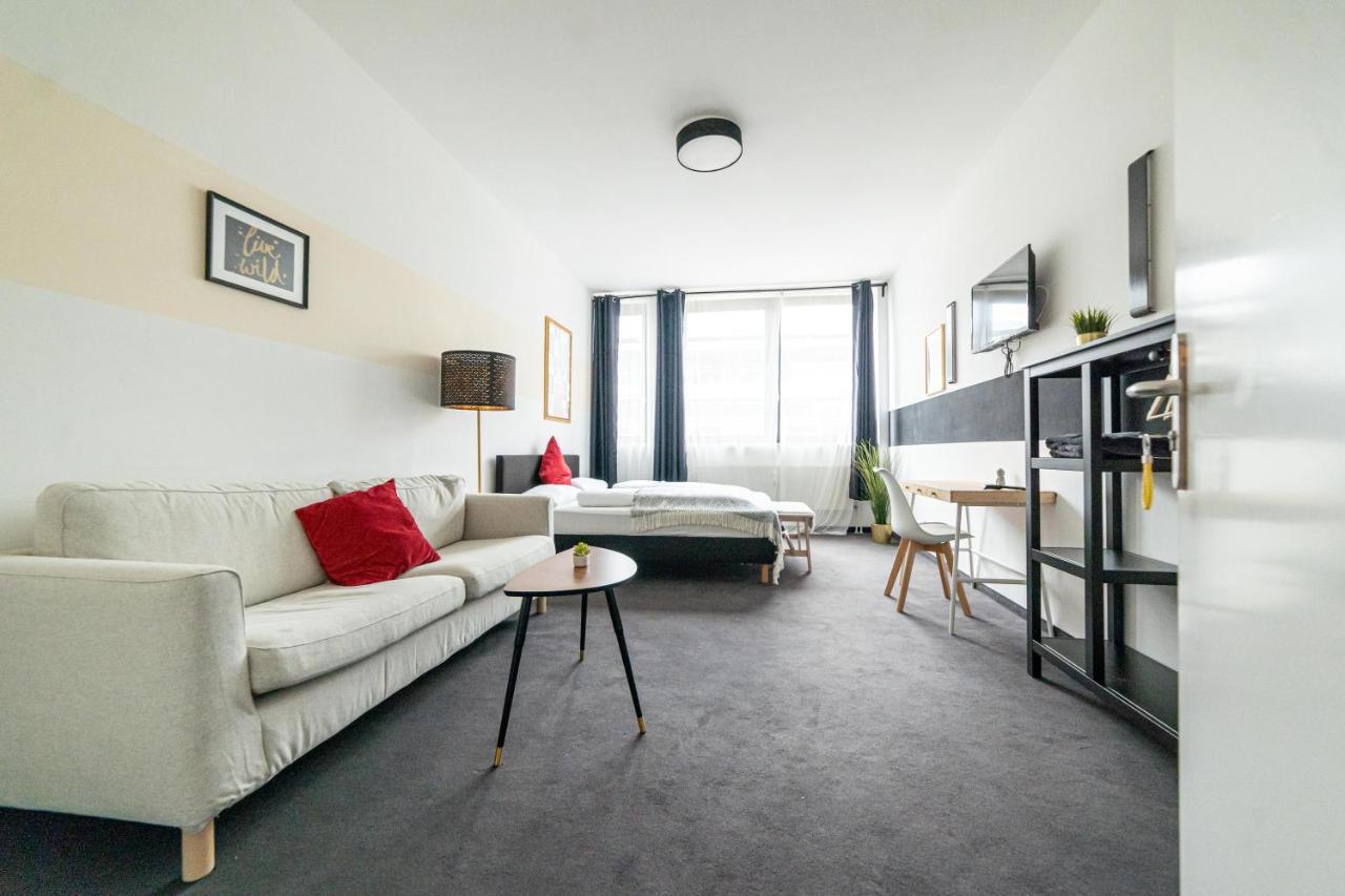 Full House Hostel Nurnberg - Shared Bath & Kitchen Εξωτερικό φωτογραφία