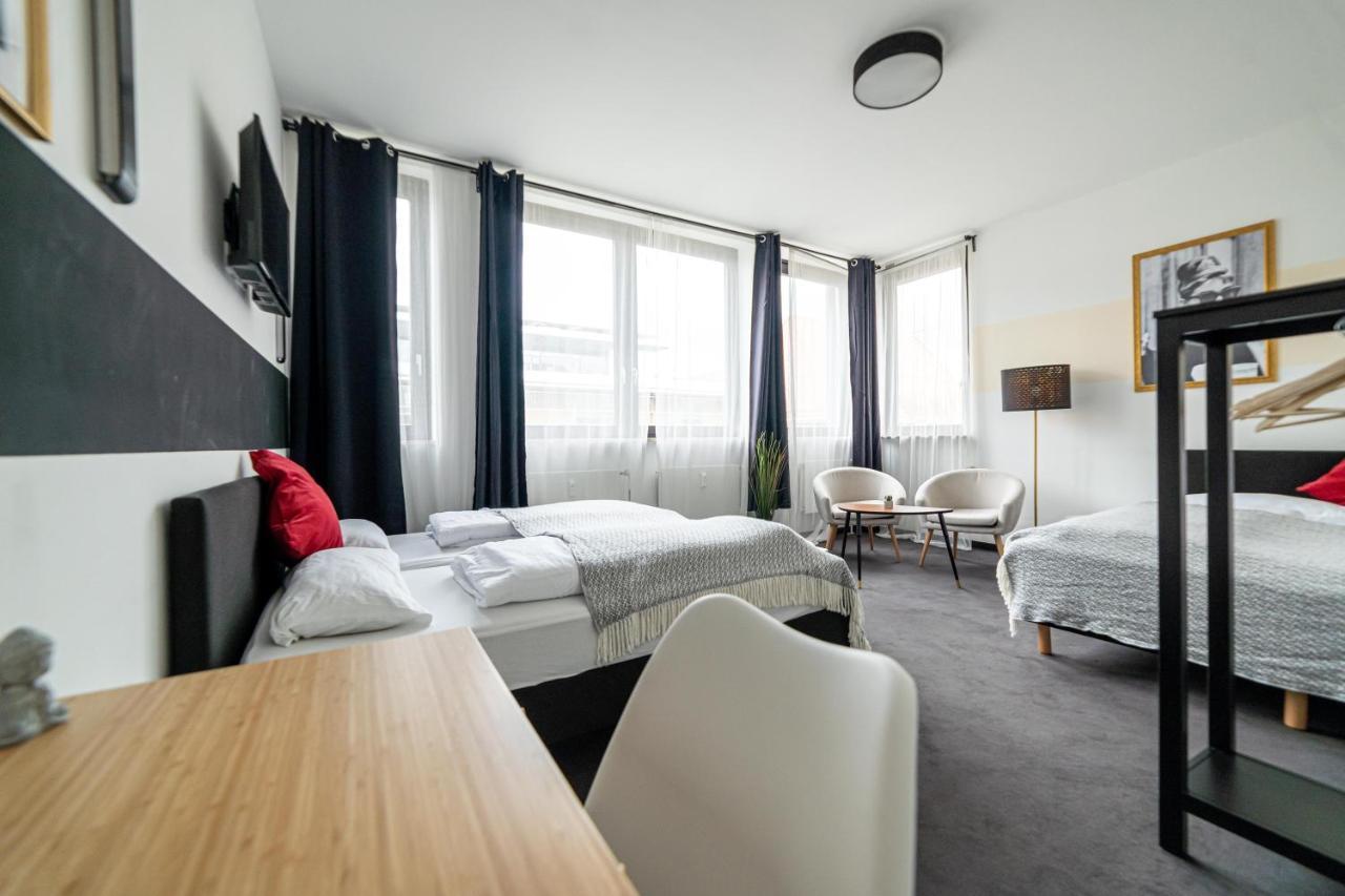 Full House Hostel Nurnberg - Shared Bath & Kitchen Εξωτερικό φωτογραφία