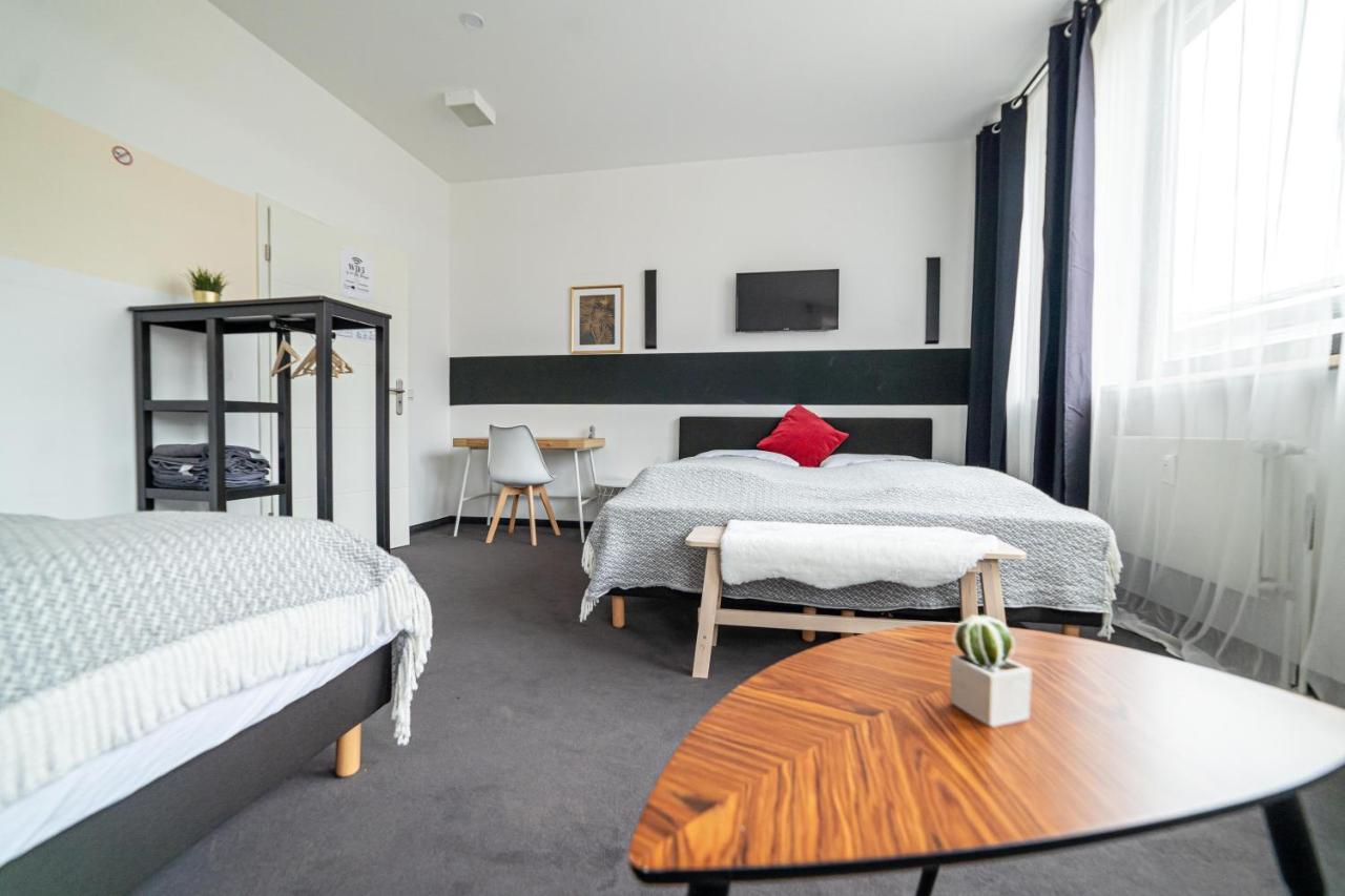 Full House Hostel Nurnberg - Shared Bath & Kitchen Εξωτερικό φωτογραφία