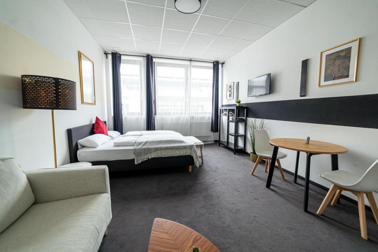 Full House Hostel Nurnberg - Shared Bath & Kitchen Εξωτερικό φωτογραφία