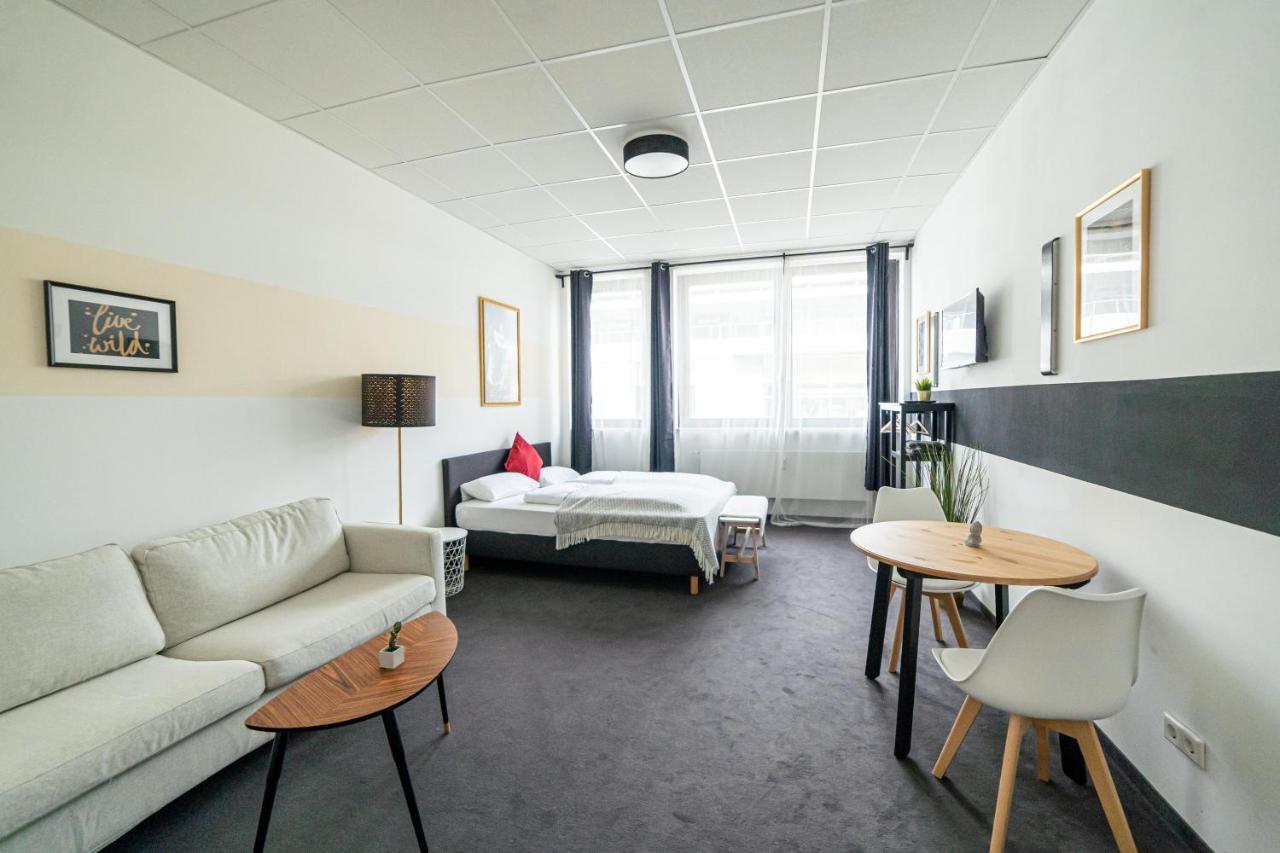 Full House Hostel Nurnberg - Shared Bath & Kitchen Εξωτερικό φωτογραφία