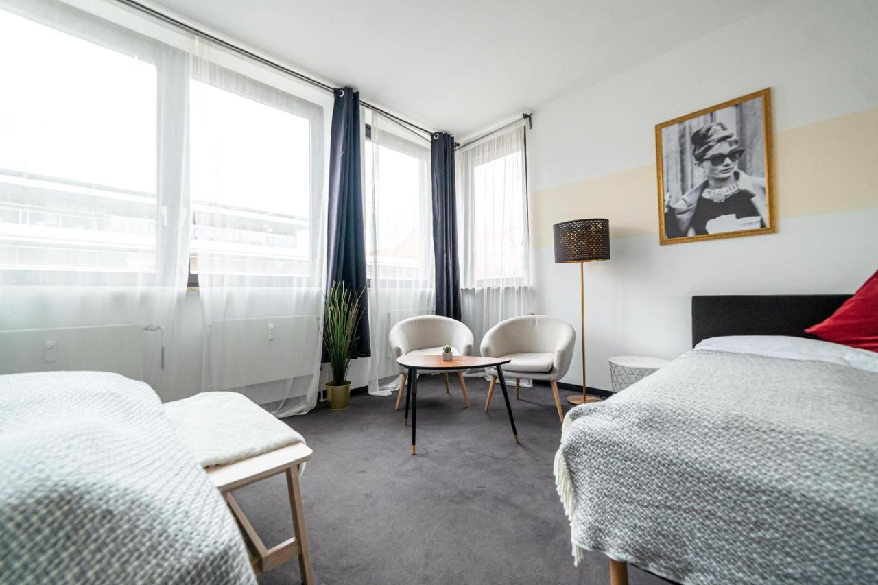 Full House Hostel Nurnberg - Shared Bath & Kitchen Εξωτερικό φωτογραφία