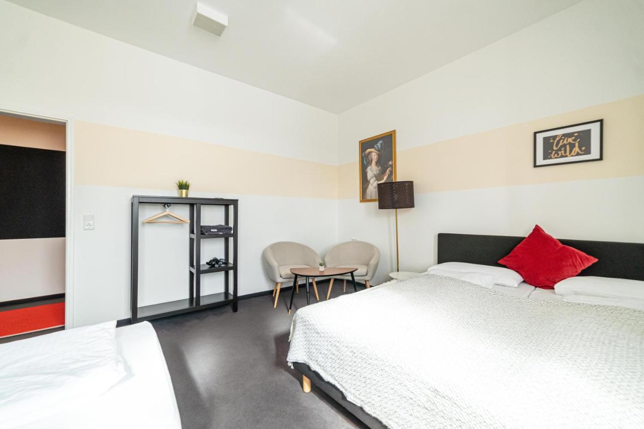 Full House Hostel Nurnberg - Shared Bath & Kitchen Εξωτερικό φωτογραφία